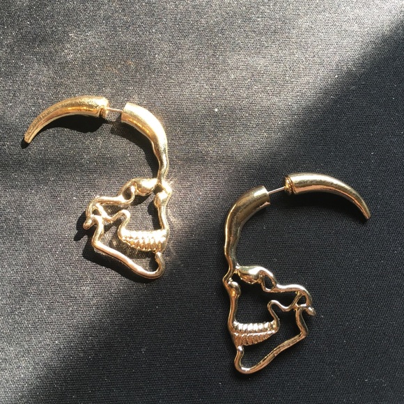 Gold Silouhette Skull Earrings - Picture 8 of 8